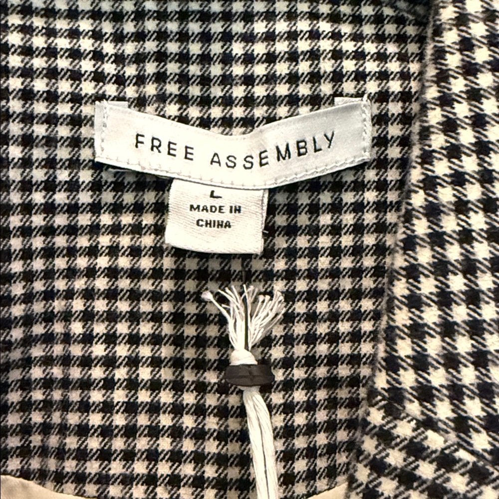 Women's Houndstooth Blazer - Picture 5 of 8